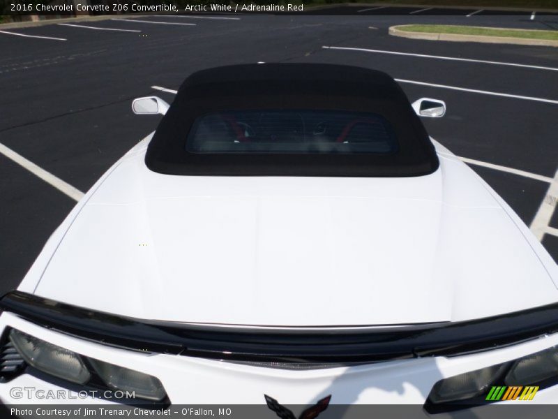 Arctic White / Adrenaline Red 2016 Chevrolet Corvette Z06 Convertible