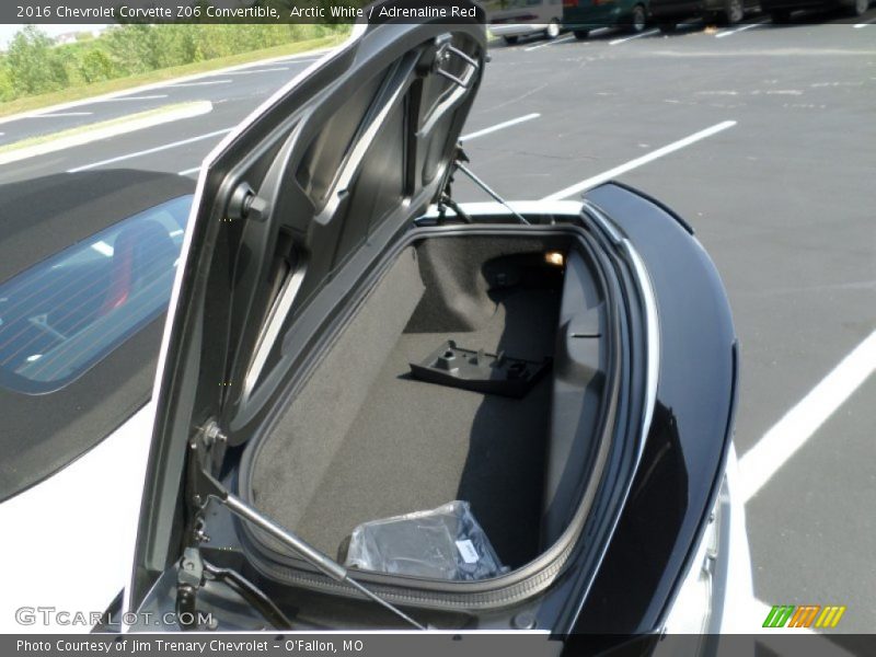 2016 Corvette Z06 Convertible Trunk