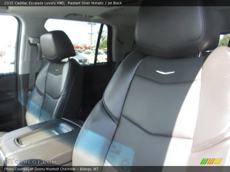 Radiant Silver Metallic / Jet Black 2015 Cadillac Escalade Luxury 4WD