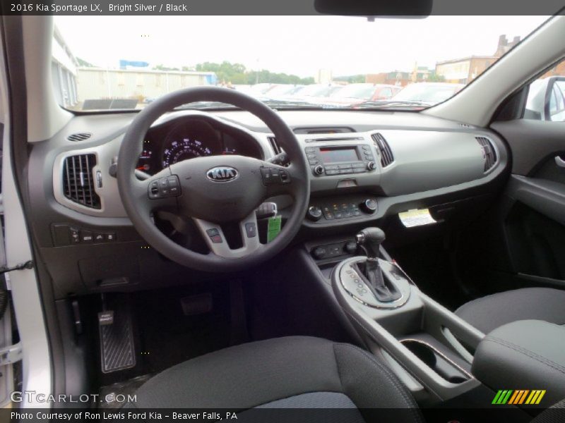 Bright Silver / Black 2016 Kia Sportage LX
