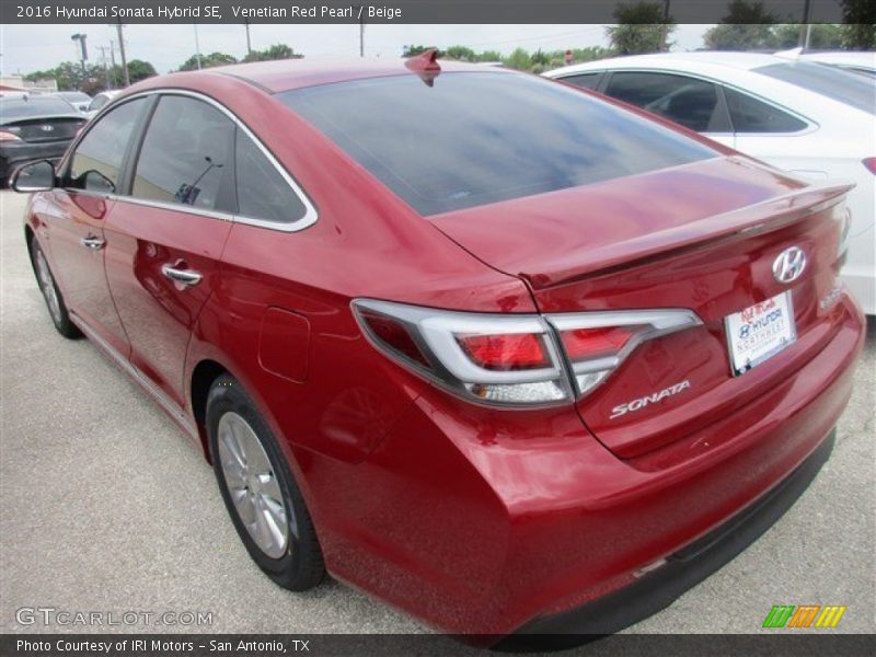 Venetian Red Pearl / Beige 2016 Hyundai Sonata Hybrid SE