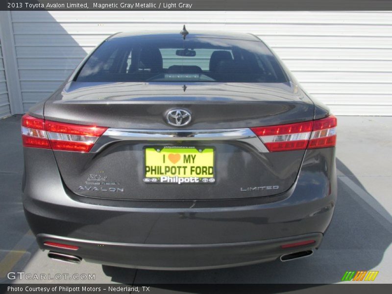Magnetic Gray Metallic / Light Gray 2013 Toyota Avalon Limited