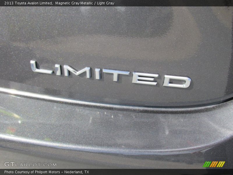 Magnetic Gray Metallic / Light Gray 2013 Toyota Avalon Limited