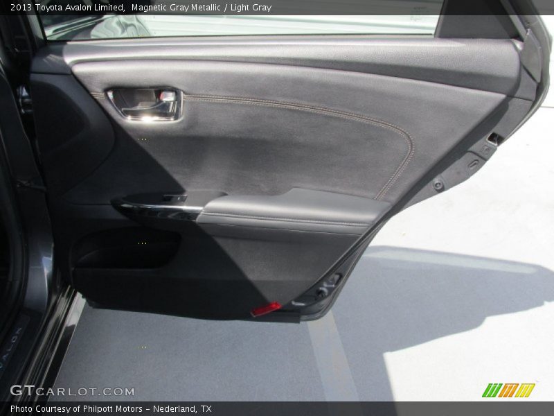 Magnetic Gray Metallic / Light Gray 2013 Toyota Avalon Limited