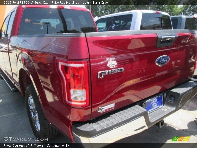 Ruby Red Metallic / Medium Earth Gray 2015 Ford F150 XLT SuperCab