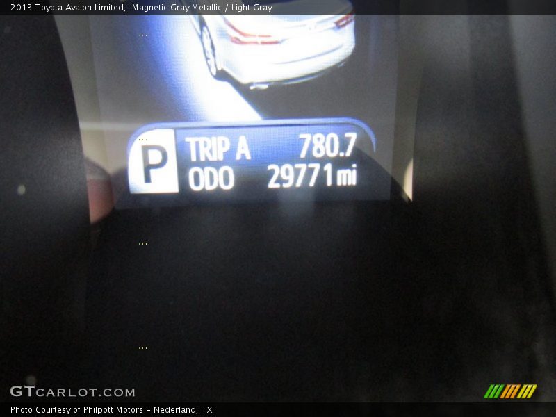 Magnetic Gray Metallic / Light Gray 2013 Toyota Avalon Limited
