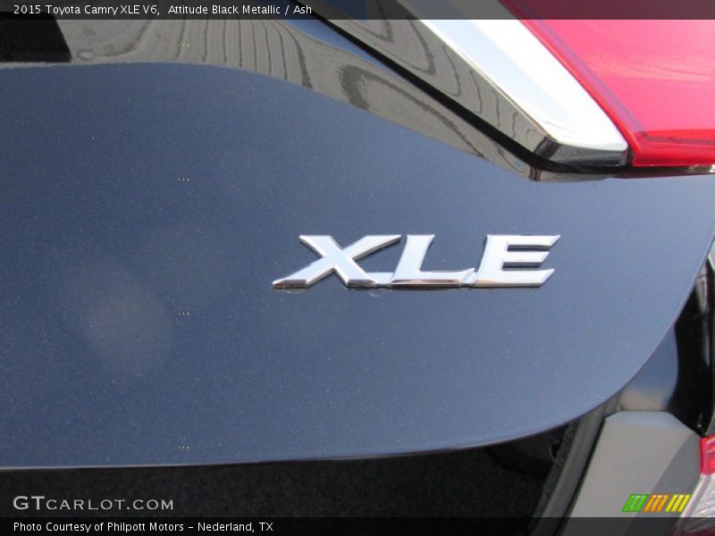 Attitude Black Metallic / Ash 2015 Toyota Camry XLE V6