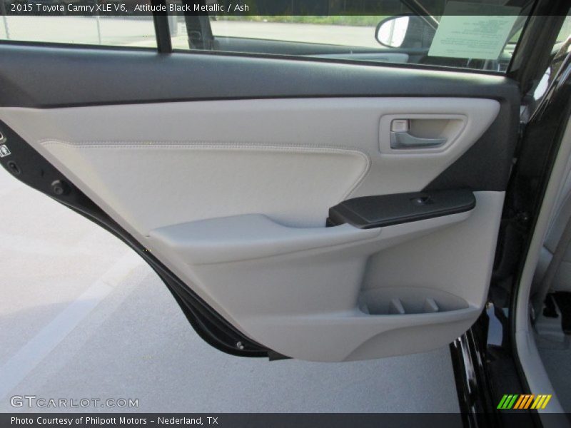Attitude Black Metallic / Ash 2015 Toyota Camry XLE V6