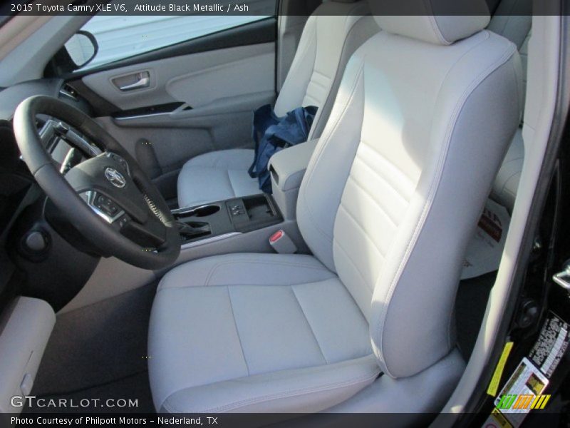 Attitude Black Metallic / Ash 2015 Toyota Camry XLE V6