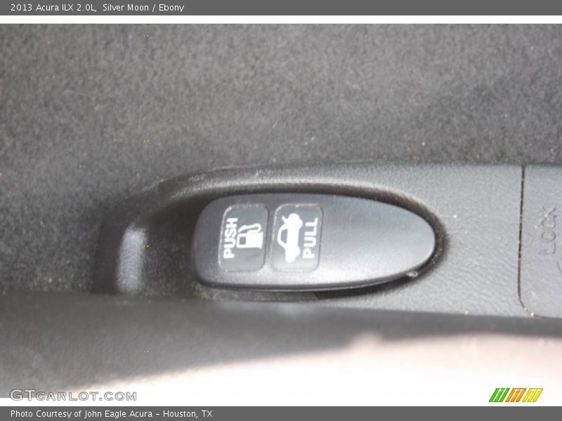 Silver Moon / Ebony 2013 Acura ILX 2.0L