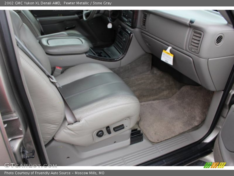 Pewter Metallic / Stone Gray 2002 GMC Yukon XL Denali AWD