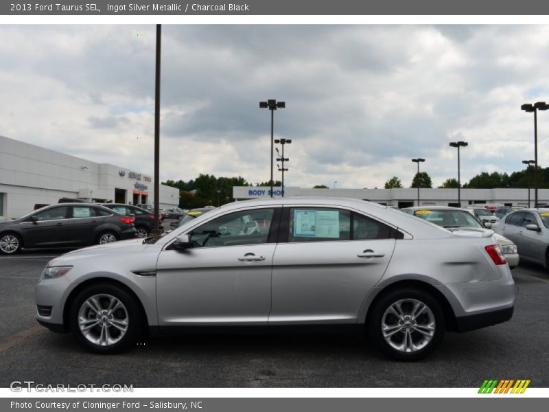 Ingot Silver Metallic / Charcoal Black 2013 Ford Taurus SEL