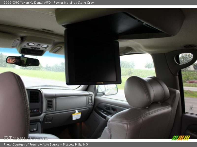 Pewter Metallic / Stone Gray 2002 GMC Yukon XL Denali AWD