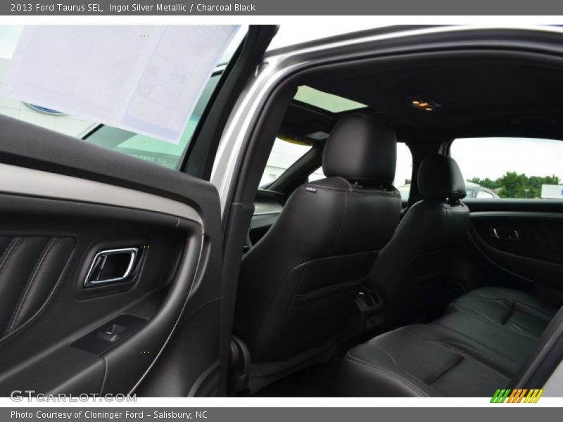 Ingot Silver Metallic / Charcoal Black 2013 Ford Taurus SEL