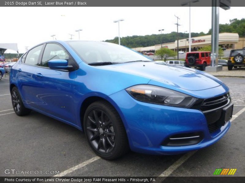 Front 3/4 View of 2015 Dart SE