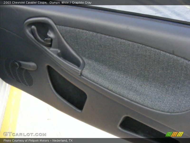 Olympic White / Graphite Gray 2003 Chevrolet Cavalier Coupe