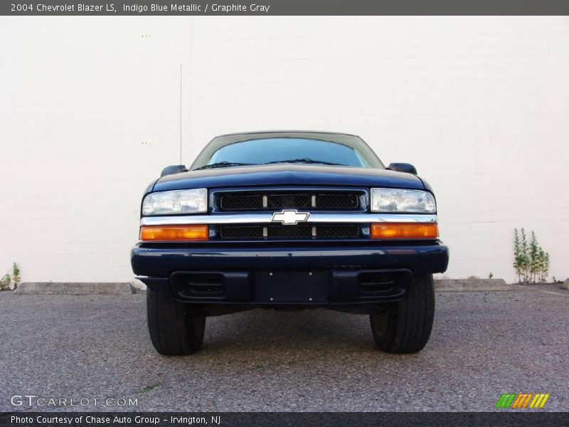 Indigo Blue Metallic / Graphite Gray 2004 Chevrolet Blazer LS