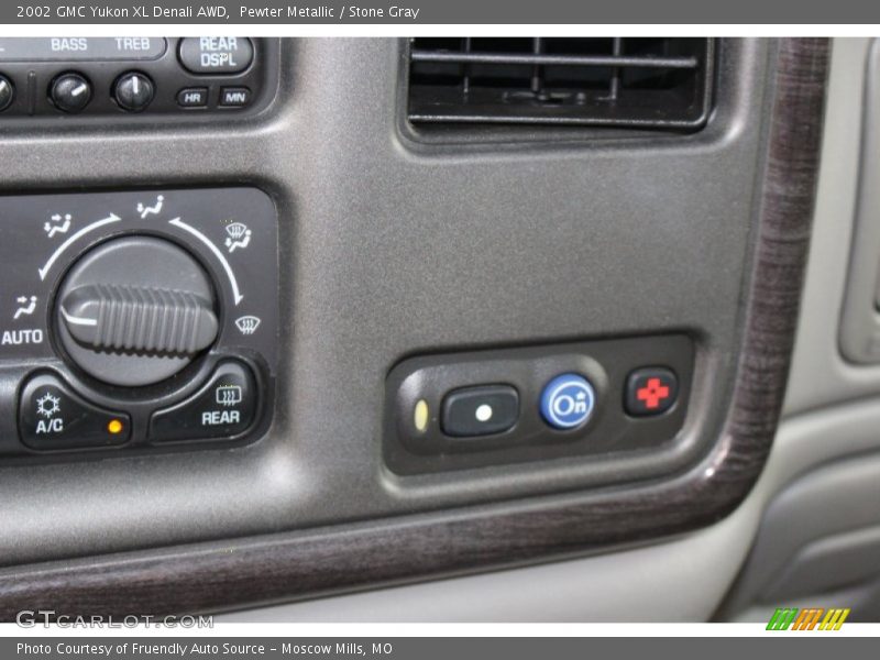Pewter Metallic / Stone Gray 2002 GMC Yukon XL Denali AWD
