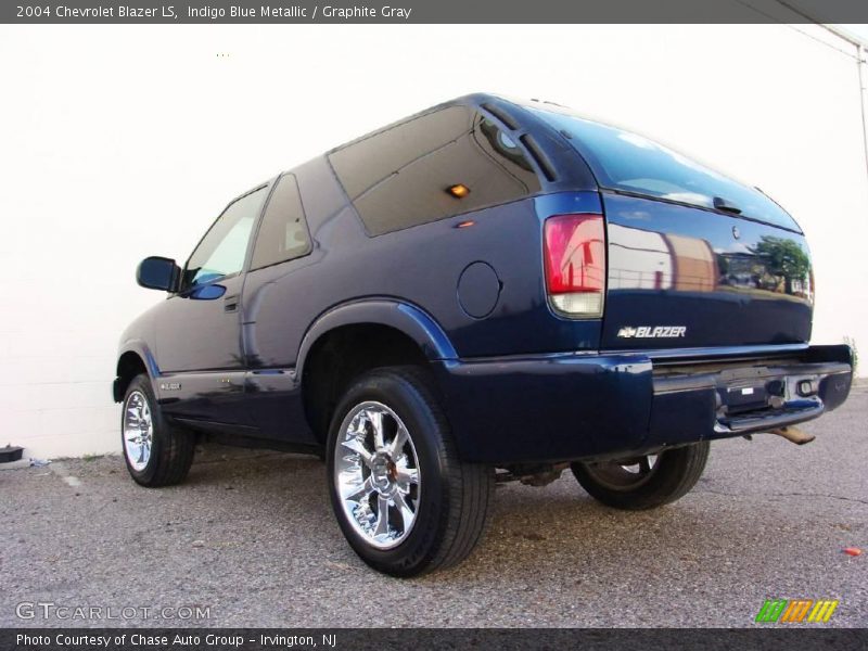 Indigo Blue Metallic / Graphite Gray 2004 Chevrolet Blazer LS