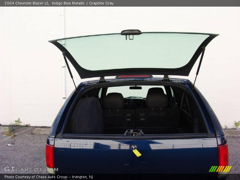 Indigo Blue Metallic / Graphite Gray 2004 Chevrolet Blazer LS
