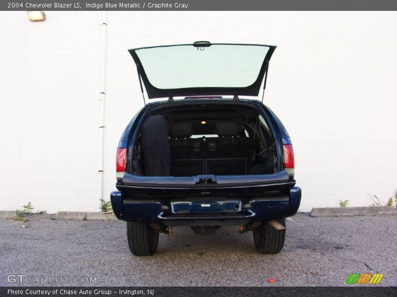 Indigo Blue Metallic / Graphite Gray 2004 Chevrolet Blazer LS