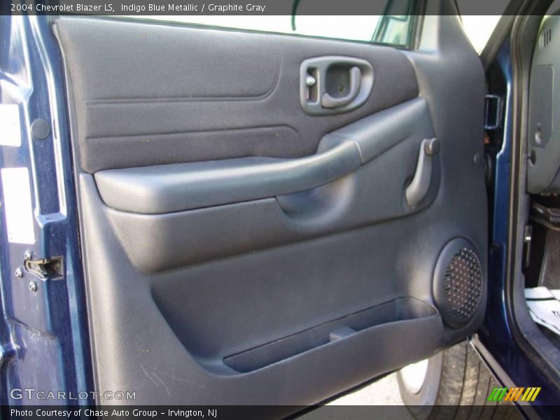 Indigo Blue Metallic / Graphite Gray 2004 Chevrolet Blazer LS
