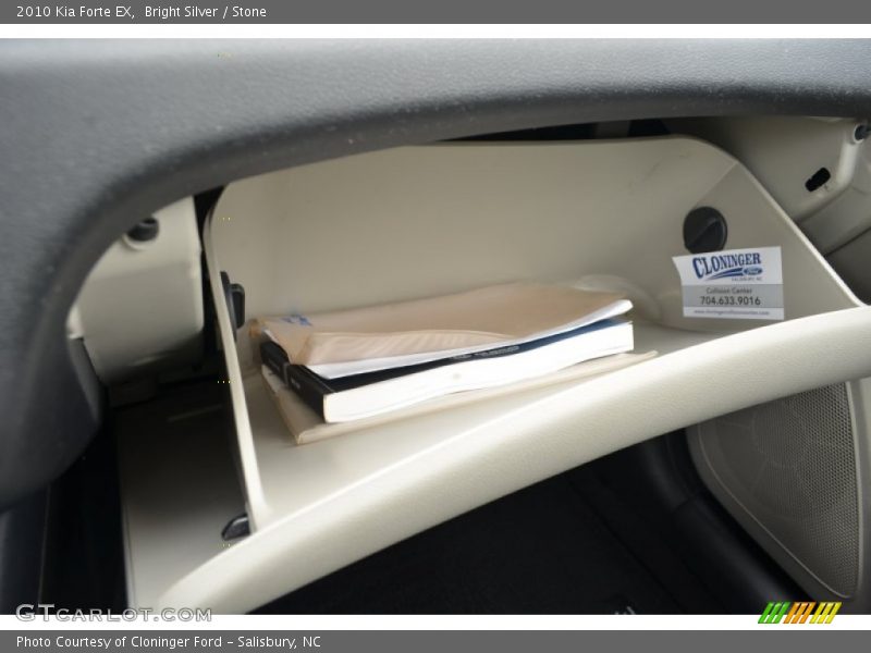 Bright Silver / Stone 2010 Kia Forte EX