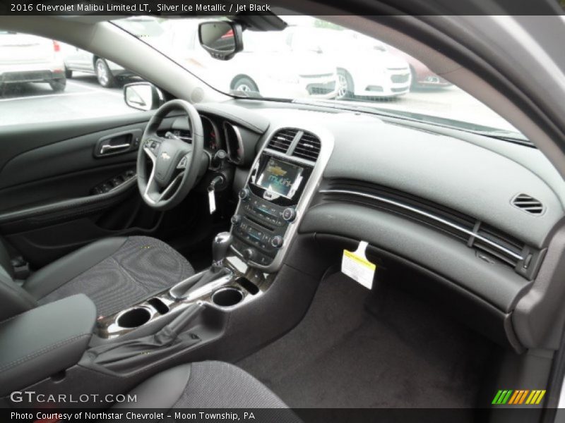 Silver Ice Metallic / Jet Black 2016 Chevrolet Malibu Limited LT