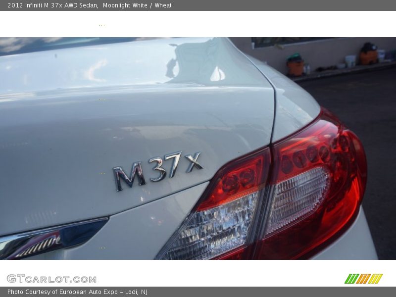 Moonlight White / Wheat 2012 Infiniti M 37x AWD Sedan