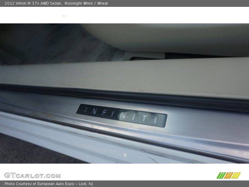 Moonlight White / Wheat 2012 Infiniti M 37x AWD Sedan
