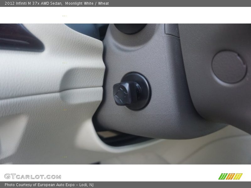 Moonlight White / Wheat 2012 Infiniti M 37x AWD Sedan