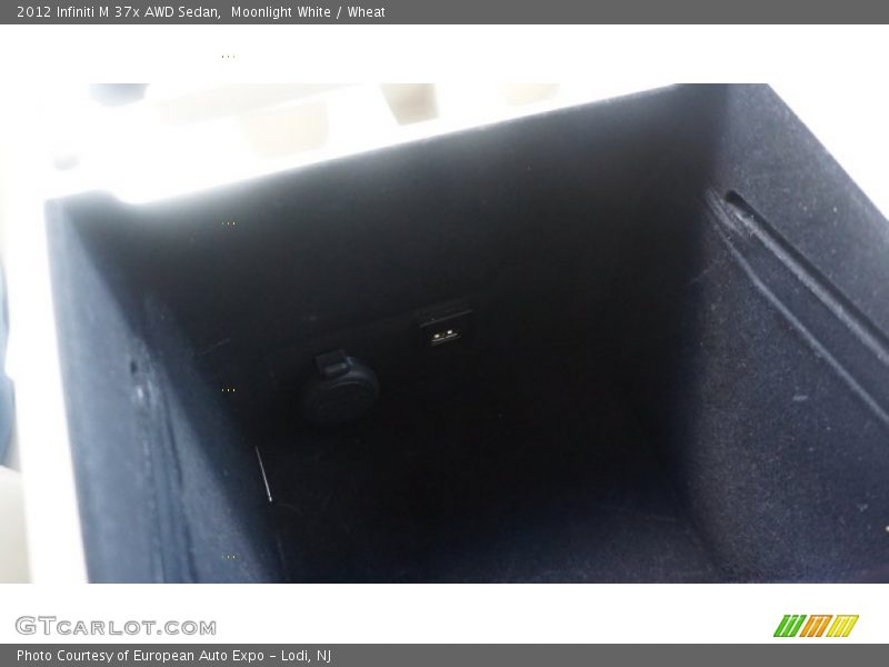 Moonlight White / Wheat 2012 Infiniti M 37x AWD Sedan