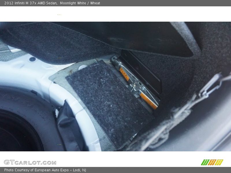 Moonlight White / Wheat 2012 Infiniti M 37x AWD Sedan
