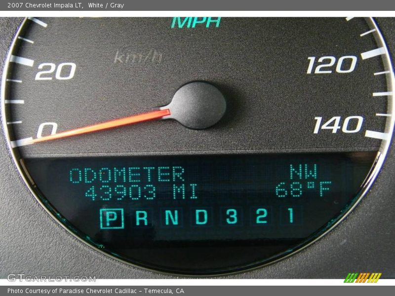 White / Gray 2007 Chevrolet Impala LT