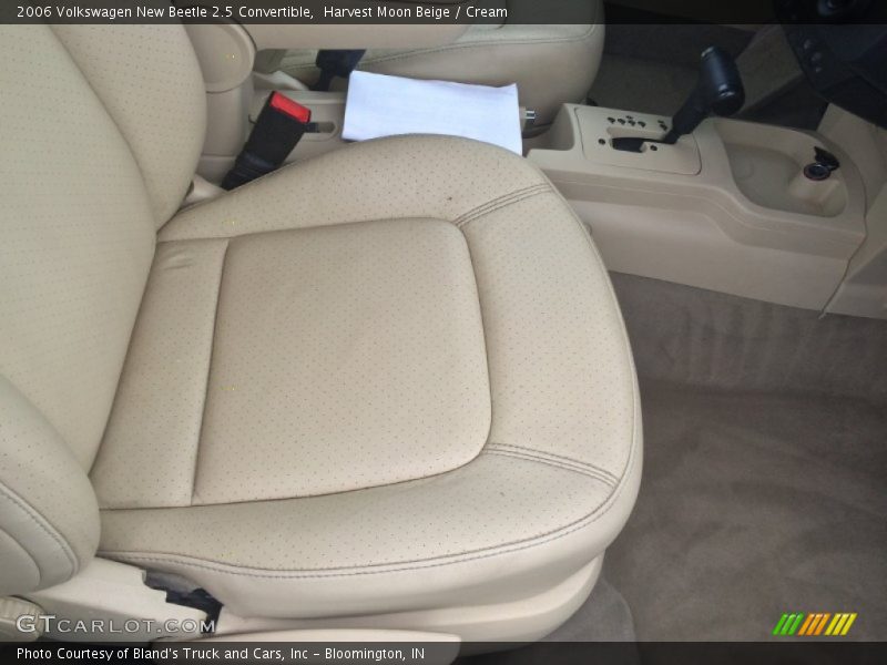 Harvest Moon Beige / Cream 2006 Volkswagen New Beetle 2.5 Convertible