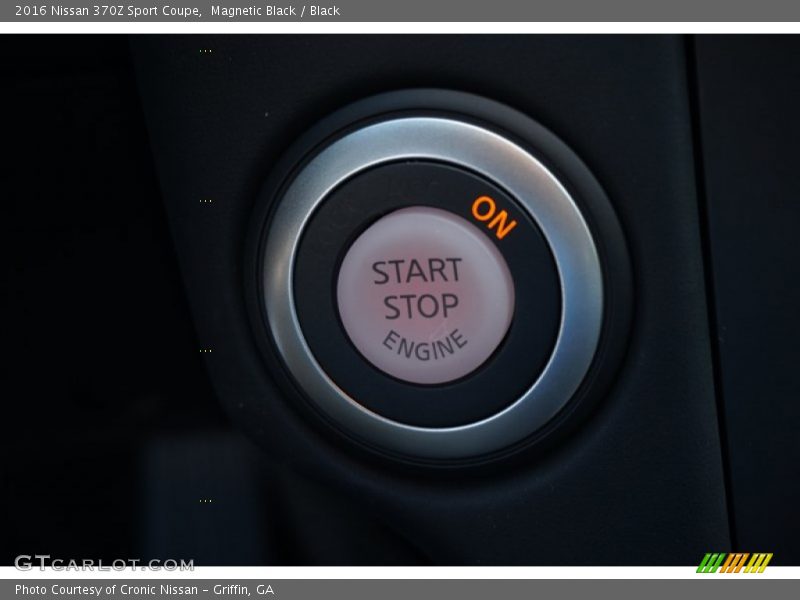 Controls of 2016 370Z Sport Coupe