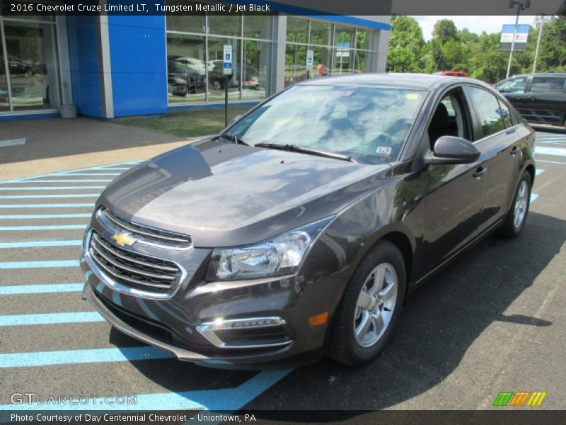 Tungsten Metallic / Jet Black 2016 Chevrolet Cruze Limited LT