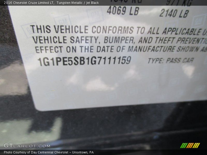 Tungsten Metallic / Jet Black 2016 Chevrolet Cruze Limited LT