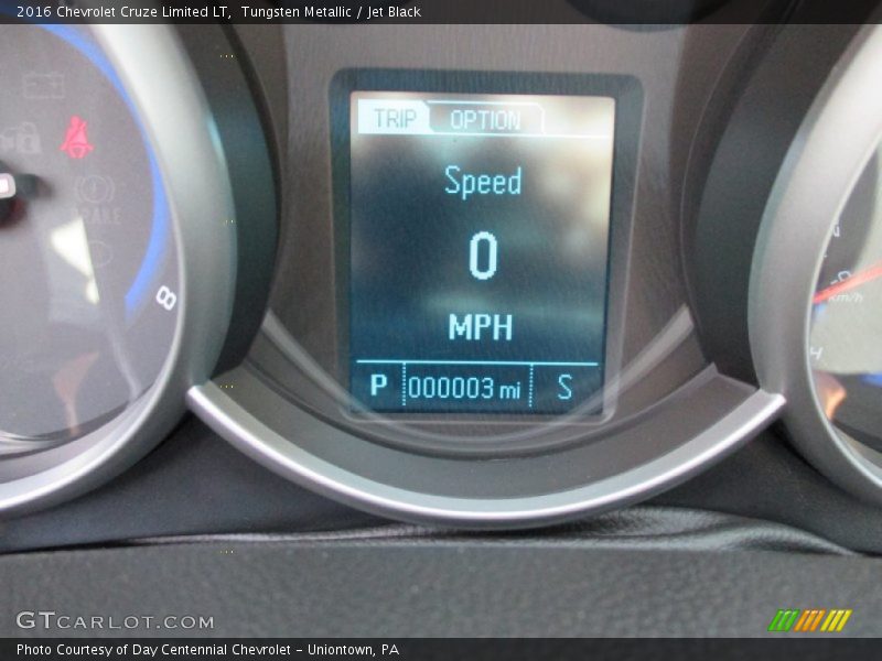 Tungsten Metallic / Jet Black 2016 Chevrolet Cruze Limited LT