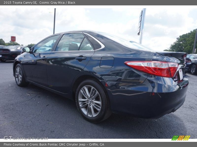 Cosmic Gray Mica / Black 2015 Toyota Camry SE