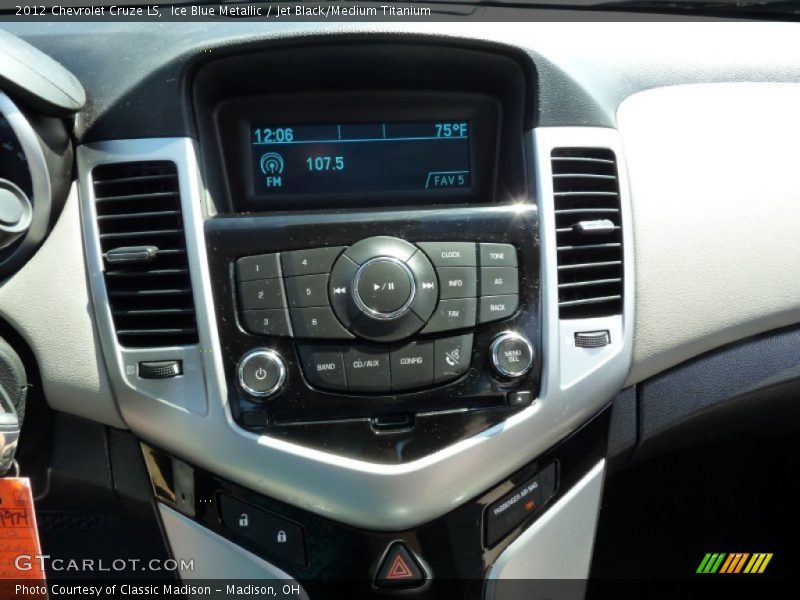 Ice Blue Metallic / Jet Black/Medium Titanium 2012 Chevrolet Cruze LS