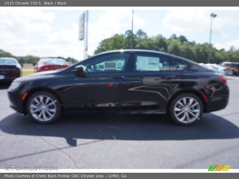 Black / Black 2015 Chrysler 200 S