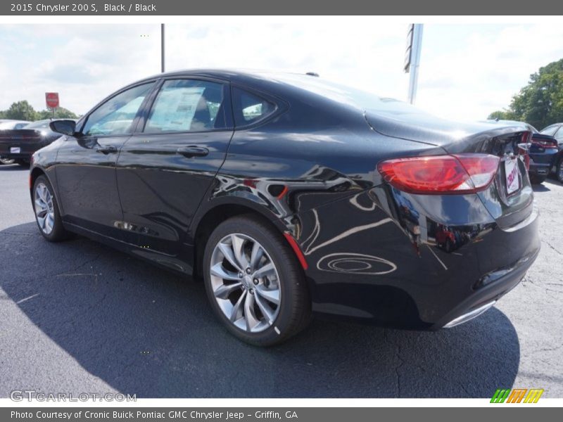 Black / Black 2015 Chrysler 200 S