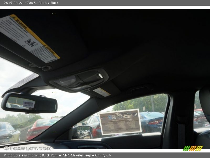 Black / Black 2015 Chrysler 200 S