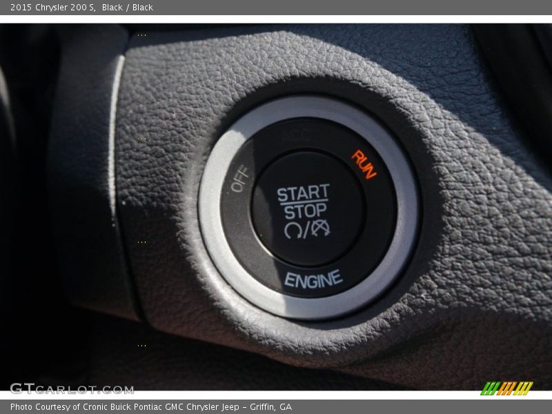 Black / Black 2015 Chrysler 200 S