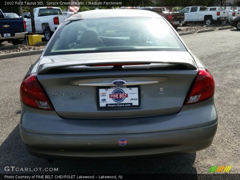 Spruce Green Metallic / Medium Parchment 2002 Ford Taurus SES