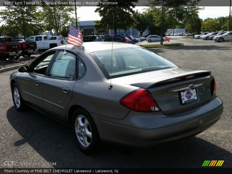 Spruce Green Metallic / Medium Parchment 2002 Ford Taurus SES