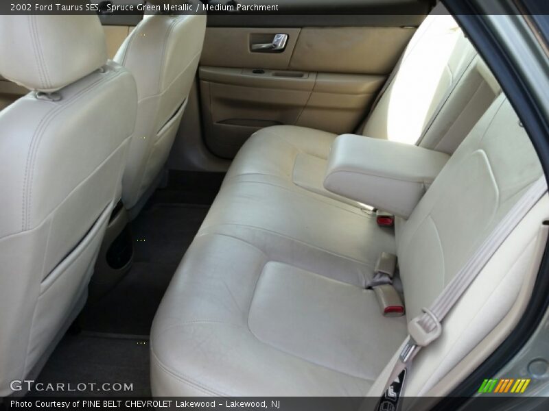 Spruce Green Metallic / Medium Parchment 2002 Ford Taurus SES