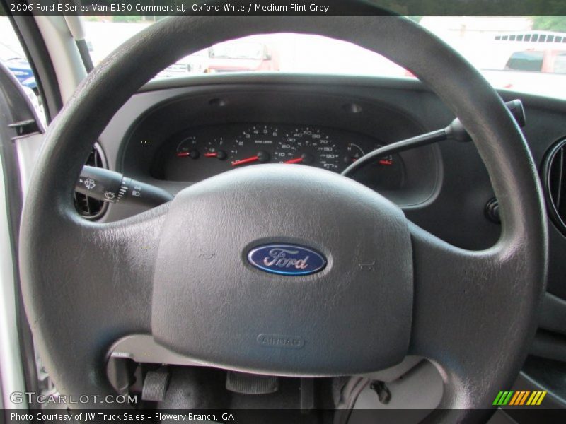 Oxford White / Medium Flint Grey 2006 Ford E Series Van E150 Commercial