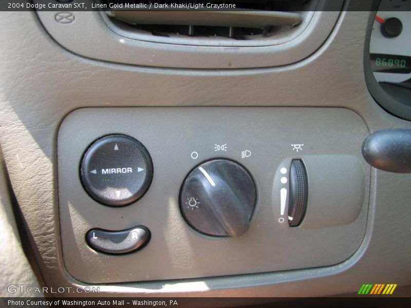 Linen Gold Metallic / Dark Khaki/Light Graystone 2004 Dodge Caravan SXT